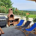 Relax And Rustic With Terrace *