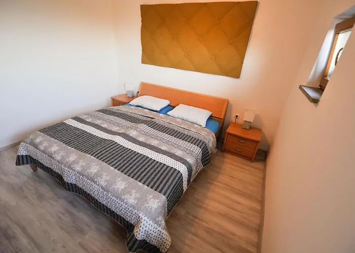 Relax And Rustic With Terrace