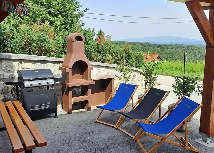 Relax And Rustic With Terrace *